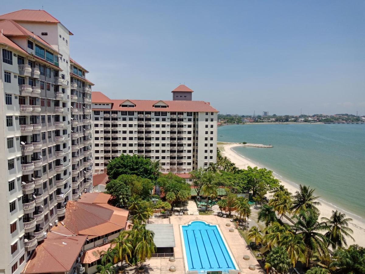 Glory Beach Resort Private Penthouse Porto Dickson Exterior foto