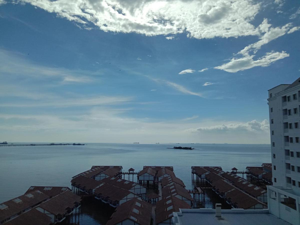 Glory Beach Resort Private Penthouse Porto Dickson Exterior foto